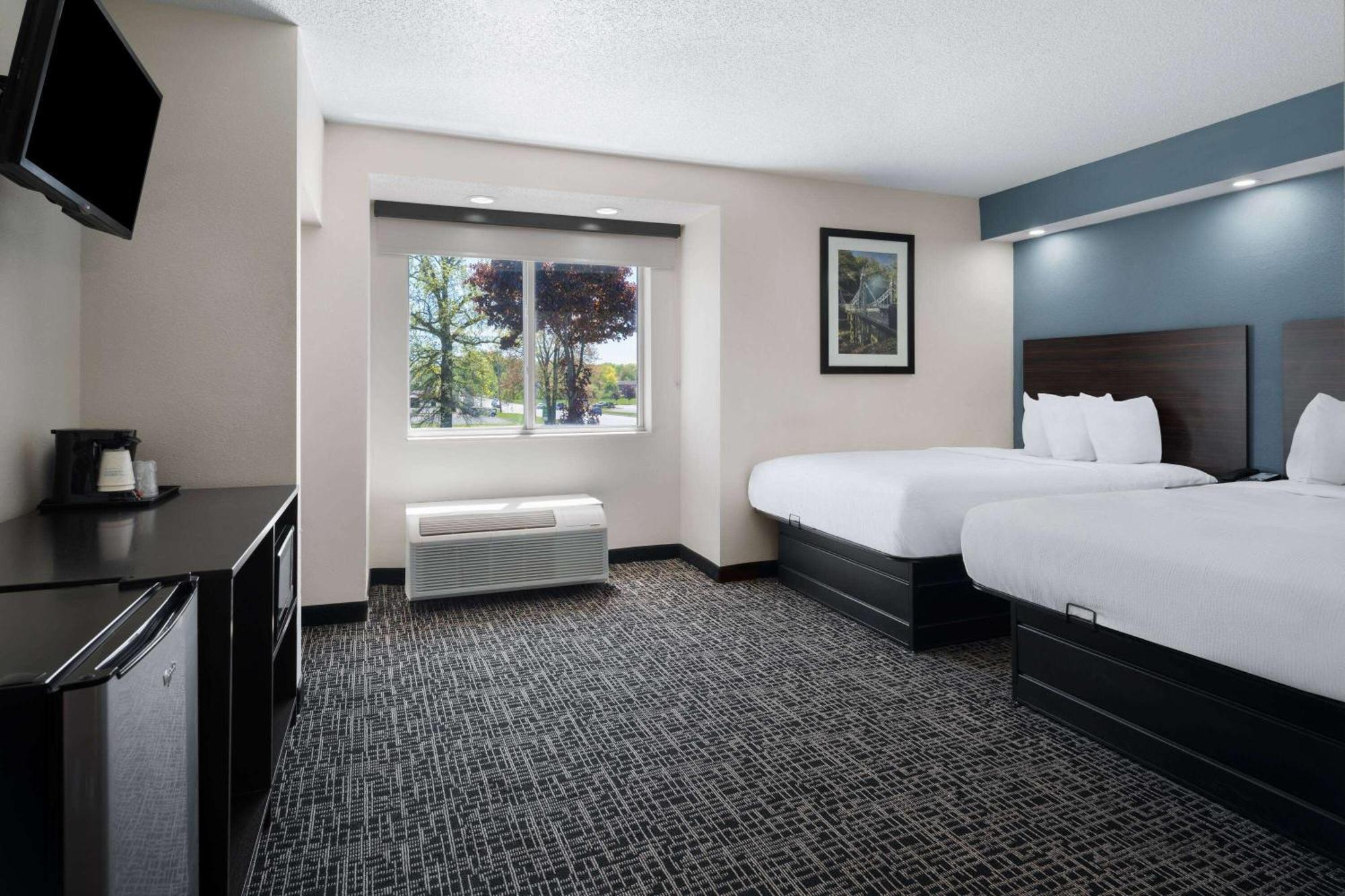Hotel Baymont By Wyndham Boardman Exterior foto